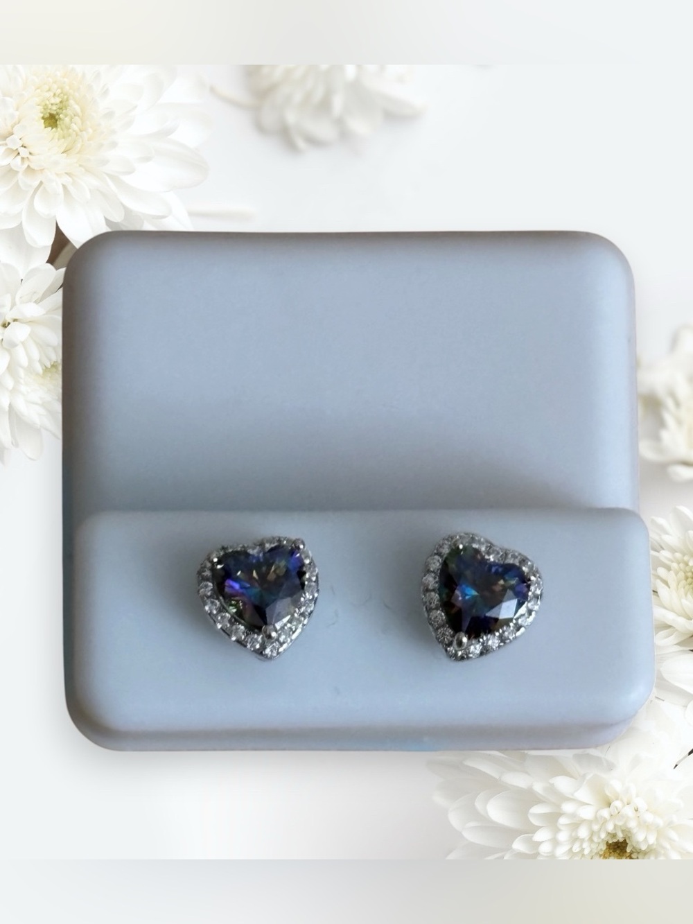 NWT Mystic Heart Halo 925 Silver Stud Earrings